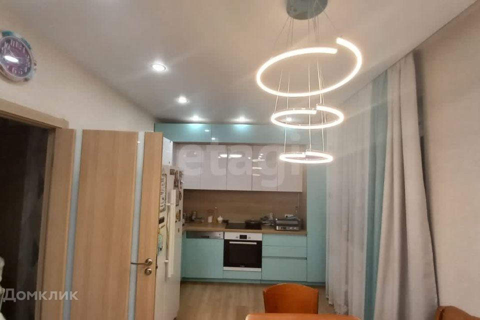 Продаётся 2-комнатная квартира, 67.5 м²