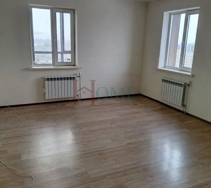 Сдаётся 2-комнатная квартира, 62.7 м²