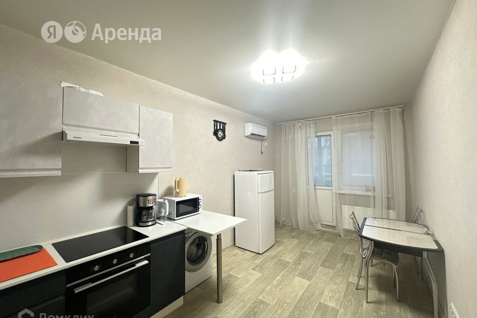 Сдаётся 1-комнатная квартира, 43 м²