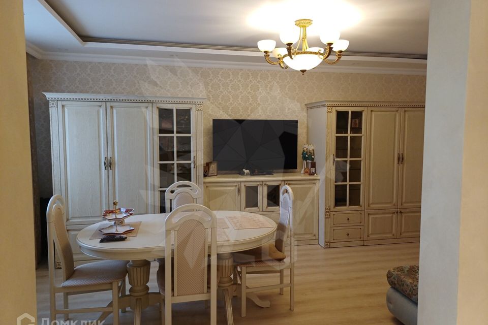 Продаётся 3-комнатная квартира, 76 м²