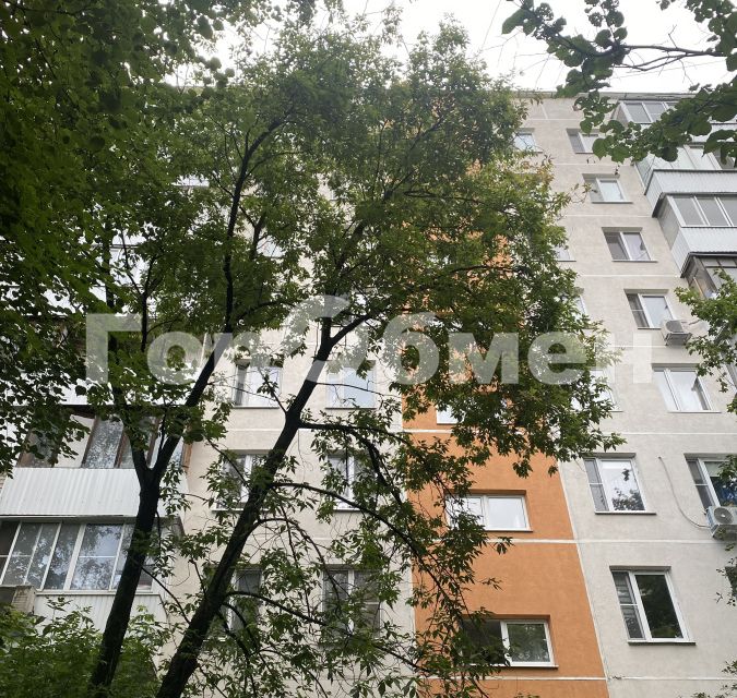 Продаётся 3-комнатная квартира, 56.9 м²
