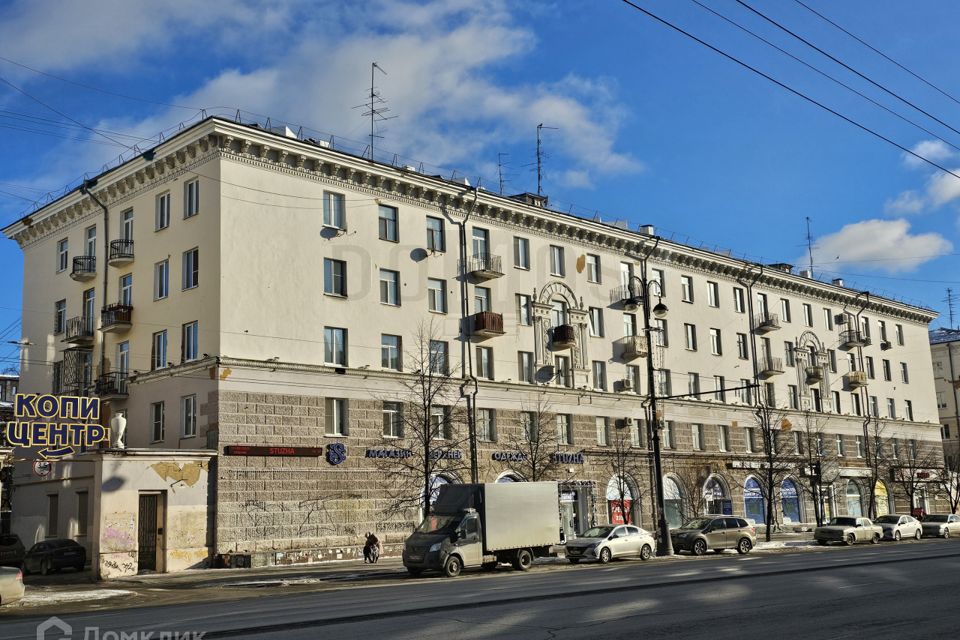 Продаётся 2-комнатная квартира, 54.2 м²