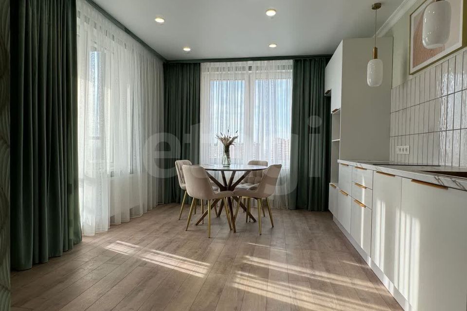 Продаётся 1-комнатная квартира, 37.5 м²