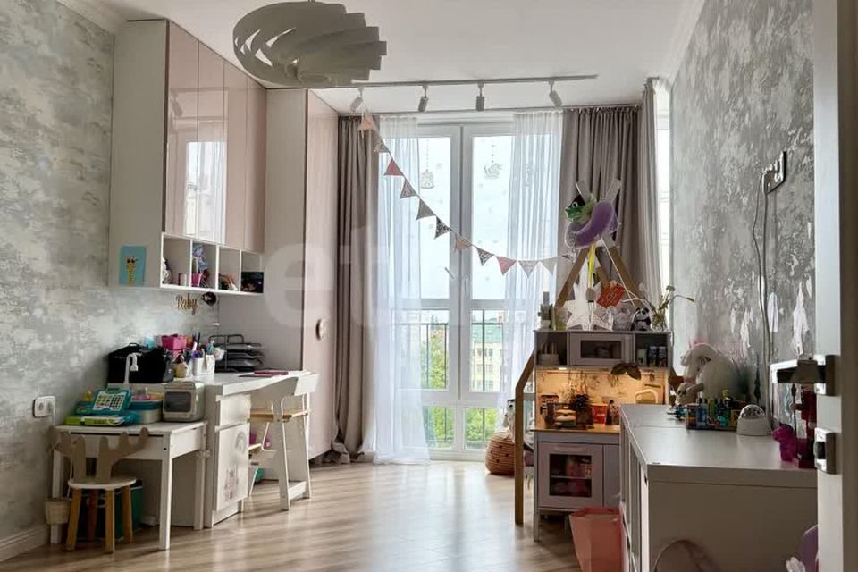 Продаётся 2-комнатная квартира, 75 м²