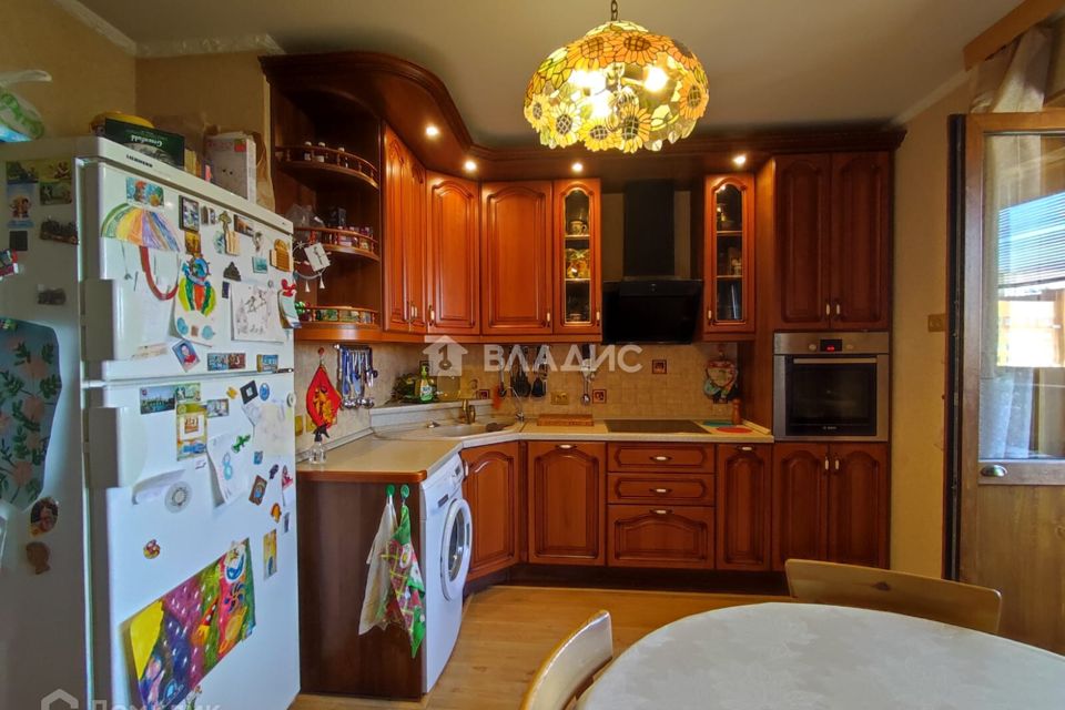 Продаётся 4-комнатная квартира, 95 м²