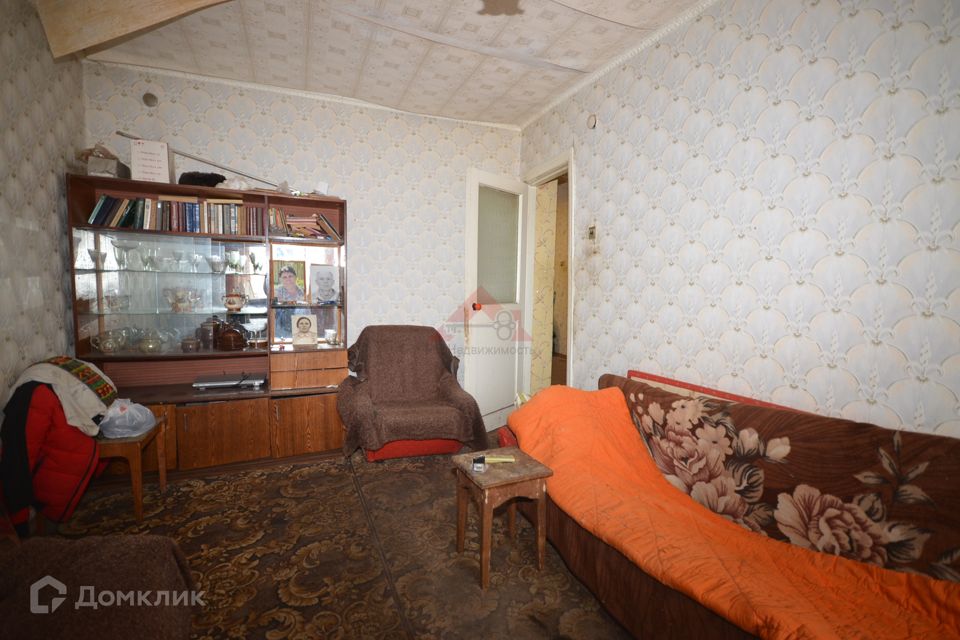 Продаётся 3-комнатная квартира, 57.6 м²