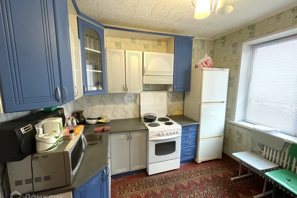 Продаётся 4-комнатная квартира, 74 м²