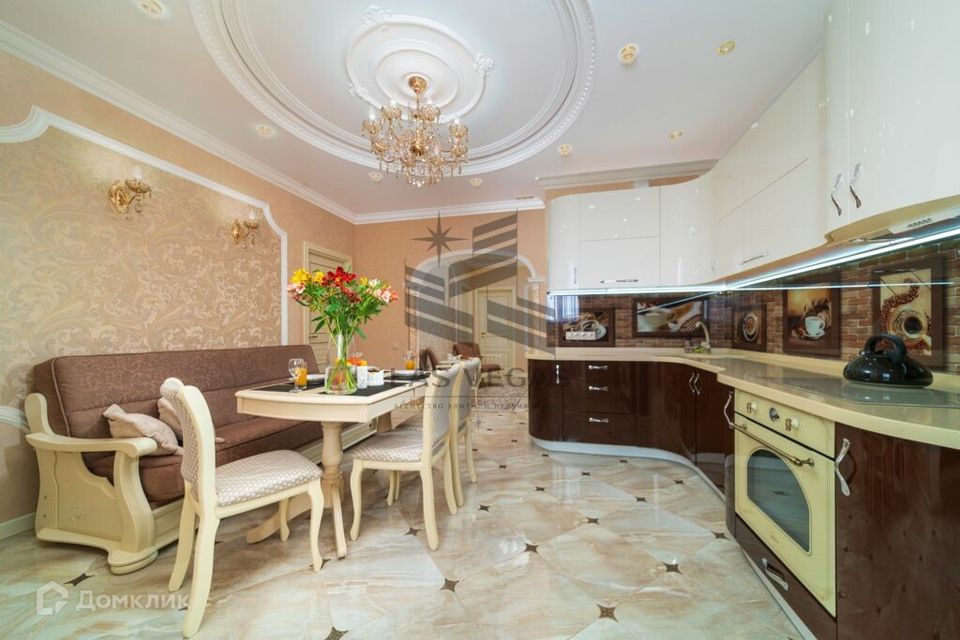 Сдаётся 3-комнатная квартира, 88 м²