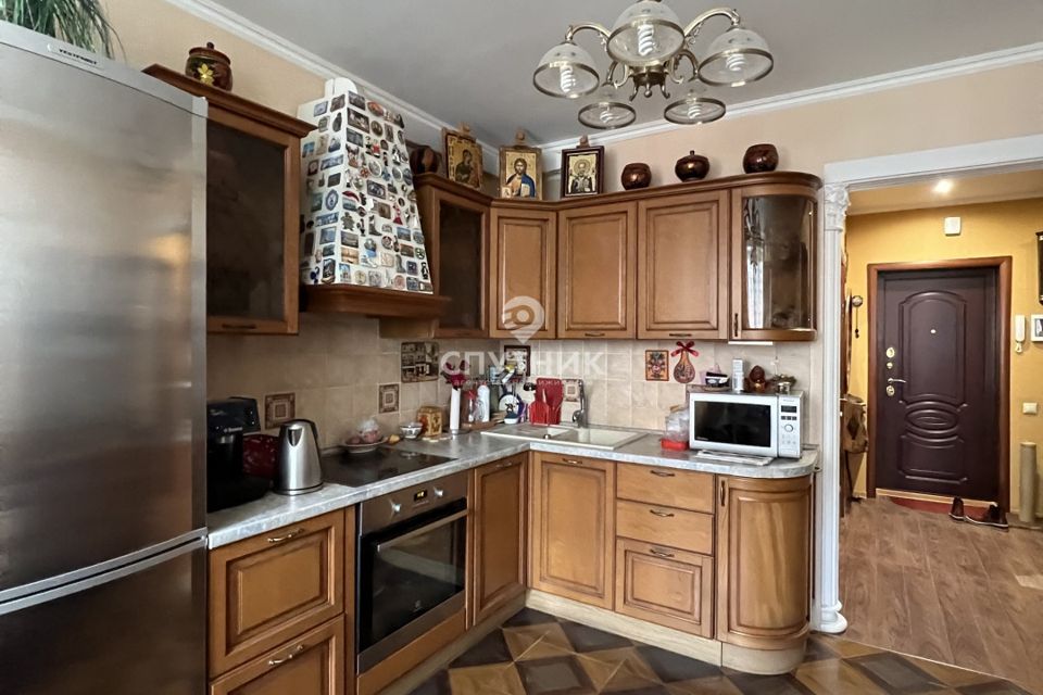 Продаётся 1-комнатная квартира, 51 м²