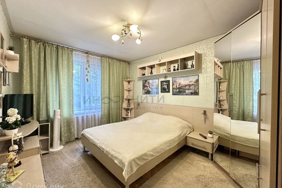 Продаётся 3-комнатная квартира, 63 м²