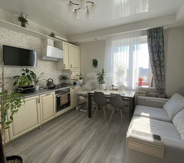 Продаётся 1-комнатная квартира, 46 м²
