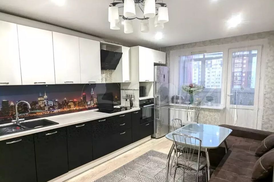 Продаётся 3-комнатная квартира, 85 м²