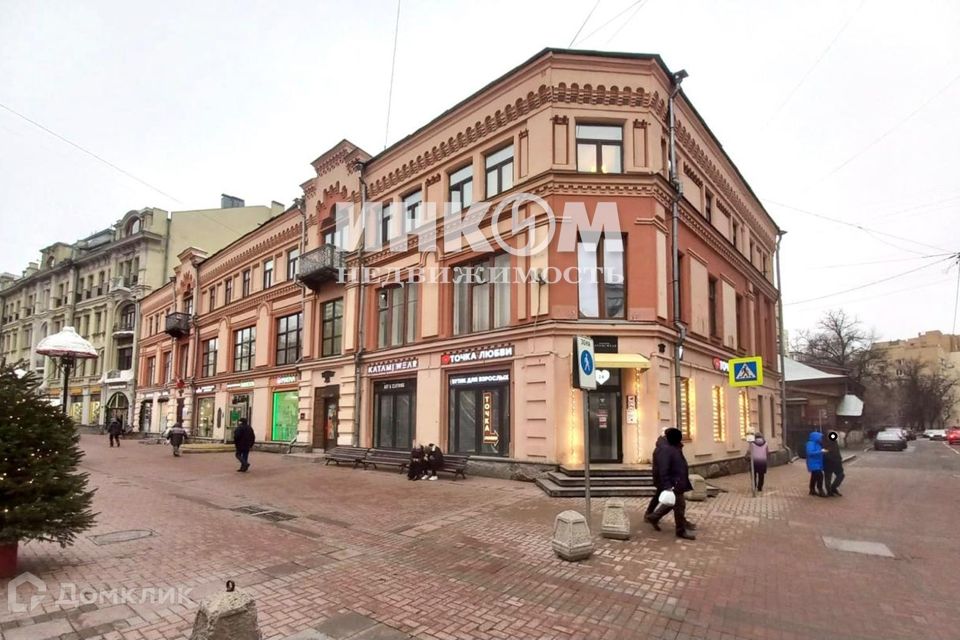 Продаётся 6-комнатная квартира, 130.5 м²