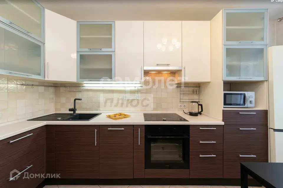 Продаётся 3-комнатная квартира, 67.3 м²