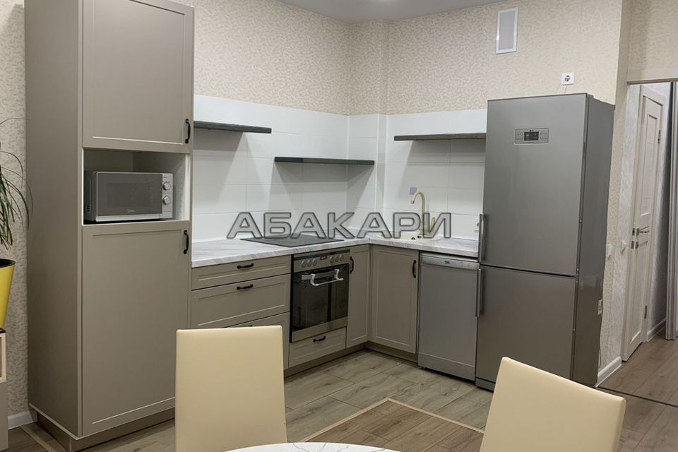 Сдаётся 2-комнатная квартира, 69 м²