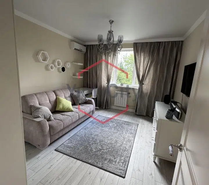 Сдаётся 2-комнатная квартира, 56 м²