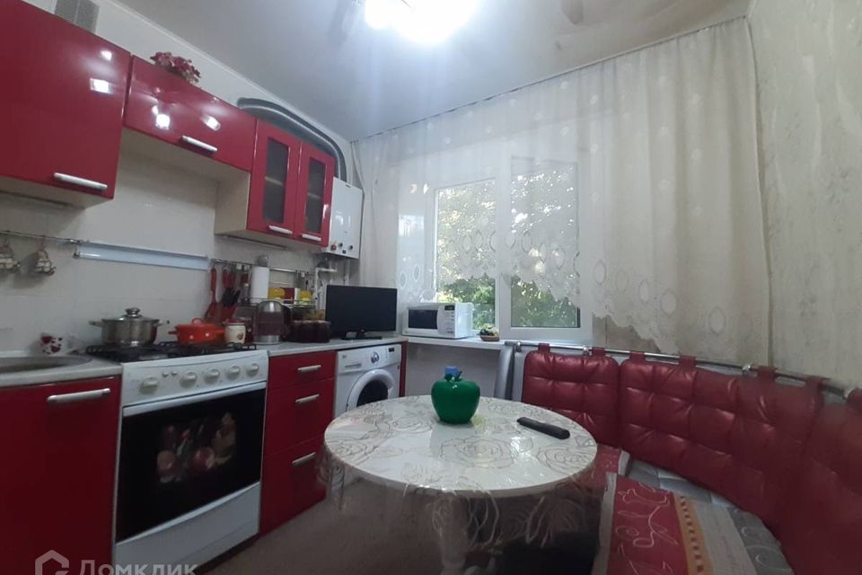 Продаётся 3-комнатная квартира, 58 м²