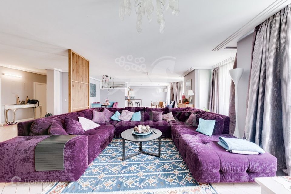 Продаётся 5-комнатная квартира, 294.3 м²