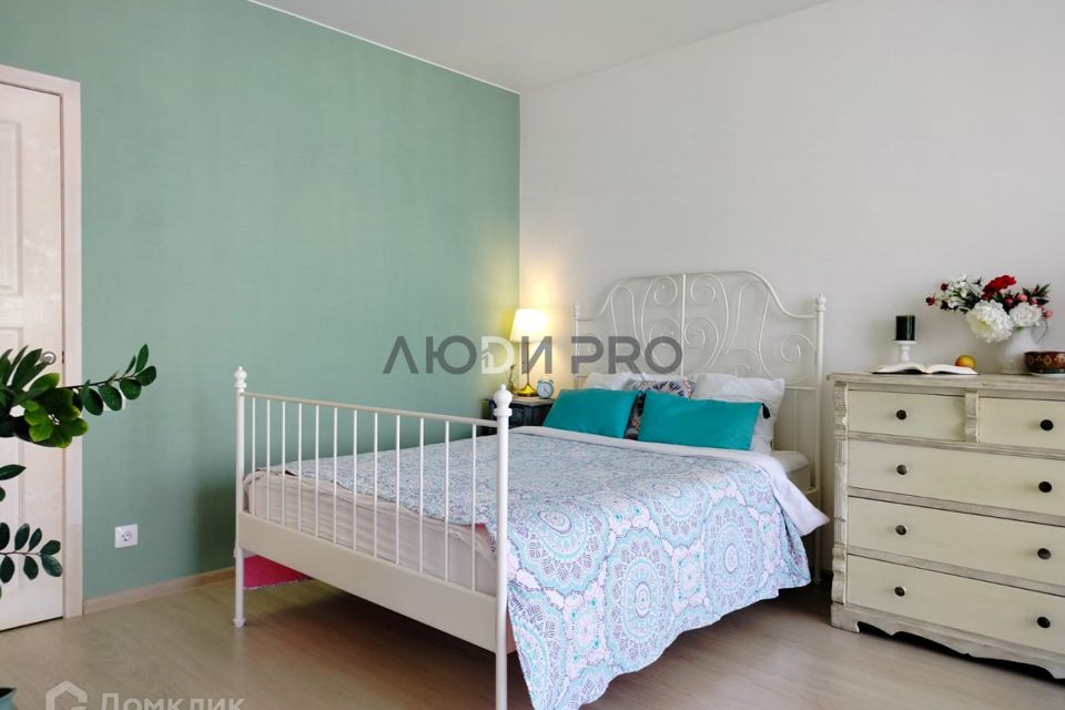 Продаётся 1-комнатная квартира, 50 м²