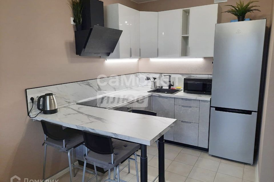 Продаётся 1-комнатная квартира, 37.1 м²