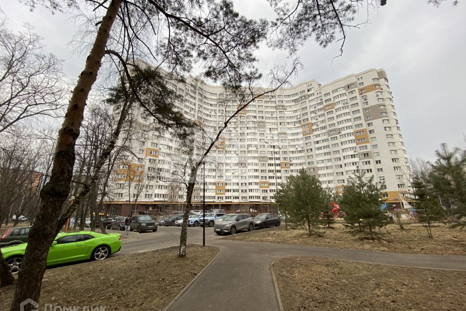 Продаётся 2-комнатная квартира, 57.4 м²