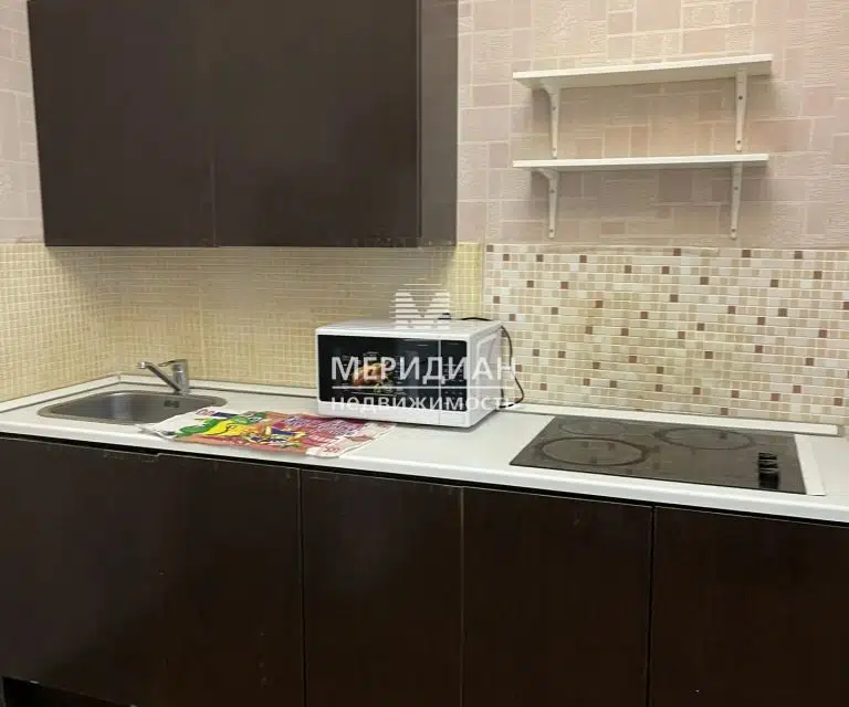 Продаётся 1-комнатная квартира, 42.4 м²