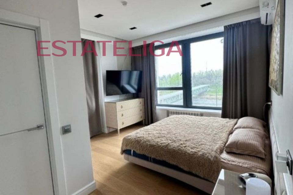 Продаётся 2-комнатная квартира, 65 м²
