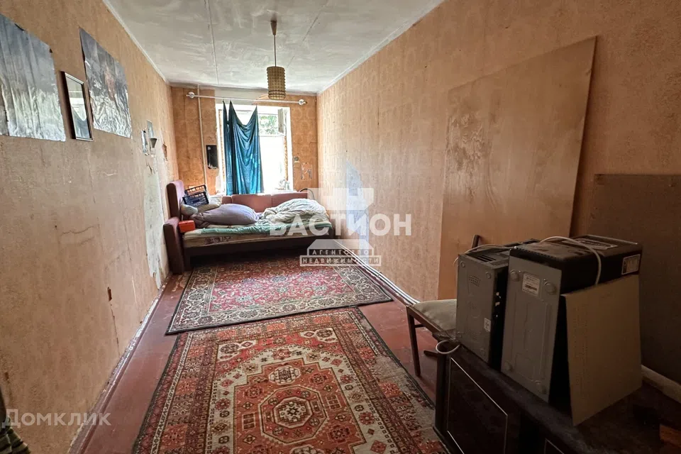 Продаётся 3-комнатная квартира, 54.9 м²