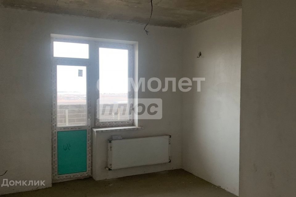 Продаётся 1-комнатная квартира, 42 м²