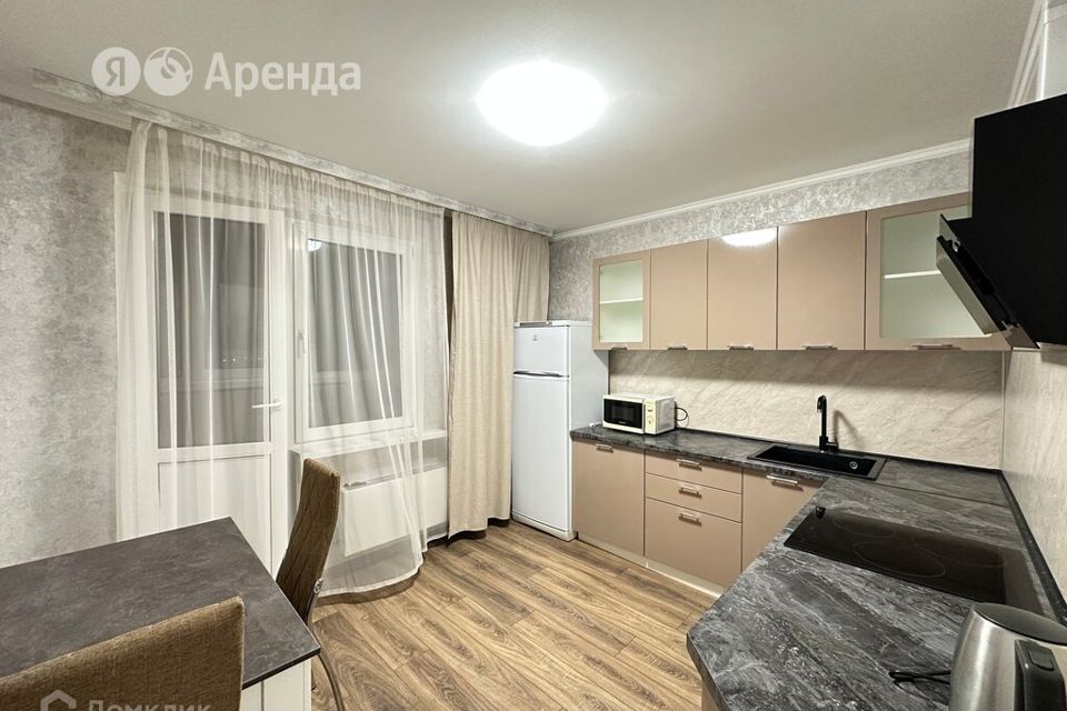 Сдаётся 1-комнатная квартира, 38 м²