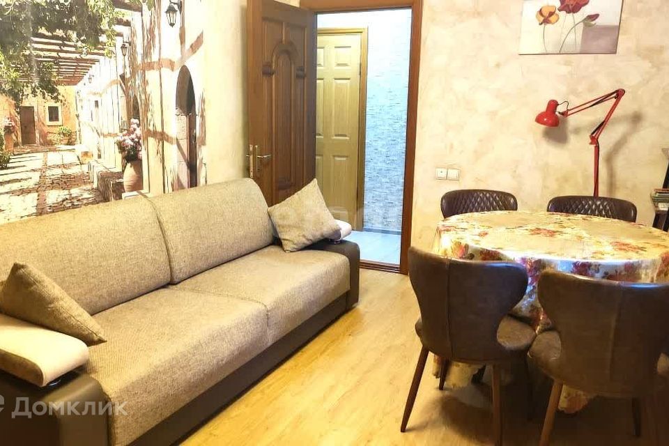 Сдаётся 2-комнатная квартира, 42 м²