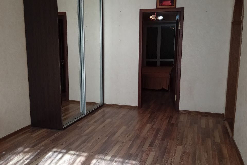 Продаётся 3-комнатная квартира, 63 м²