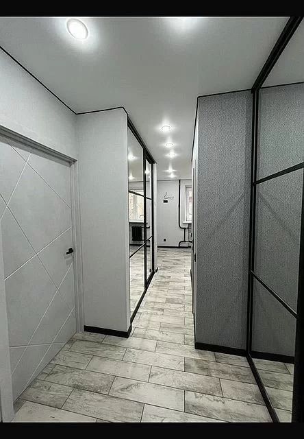 Продаётся 1-комнатная квартира, 37 м²