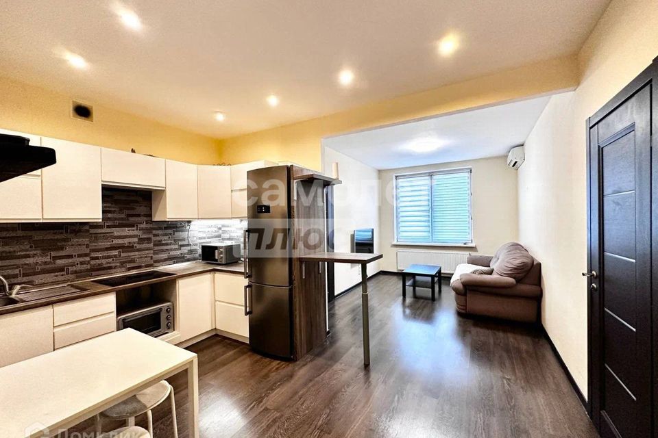 Продаётся 2-комнатная квартира, 68.8 м²