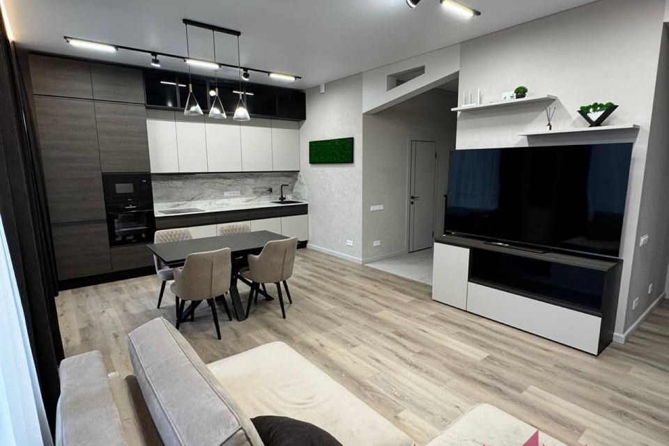 Сдаётся 3-комнатная квартира, 85 м²