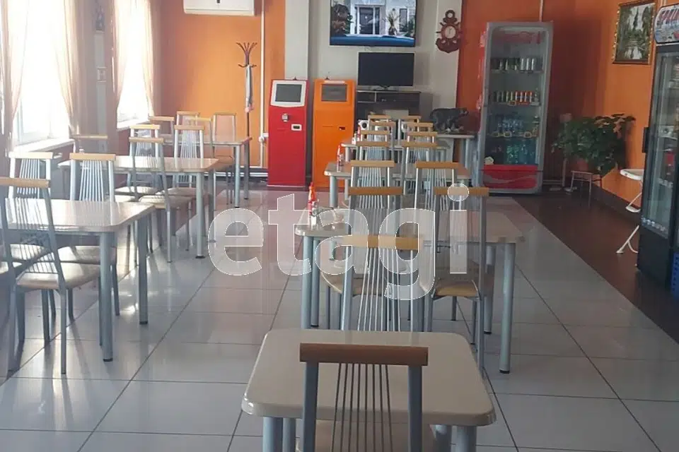 Продаётся помещение своб. назначения, 558.8 м²