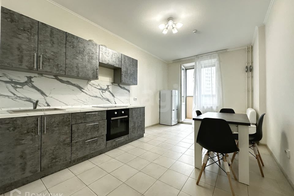 Продаётся 2-комнатная квартира, 53 м²