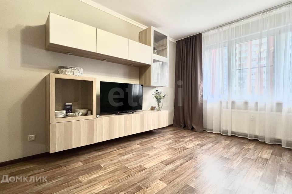 Сдаётся 1-комнатная квартира, 40 м²