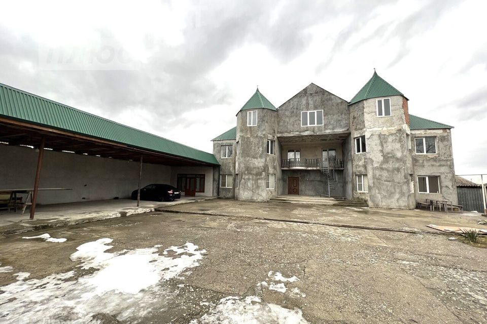 Купить 3-комнатную квартиру, 122 м² по адресу Чеченская Республика, Грозный, Вос