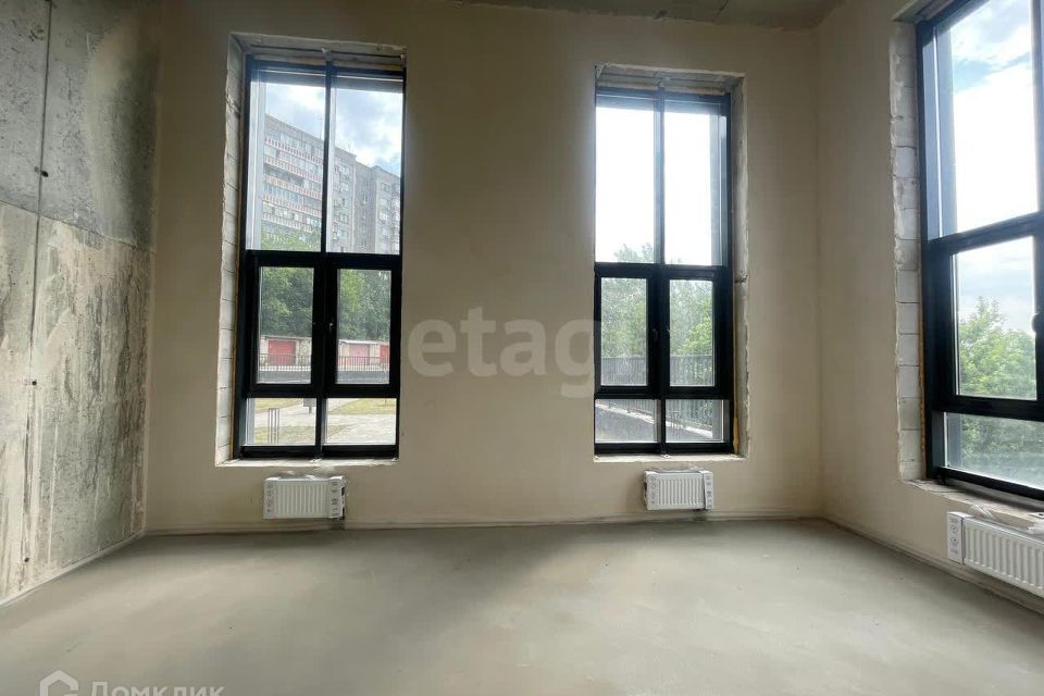 Продаётся 3-комнатная квартира, 71.8 м²