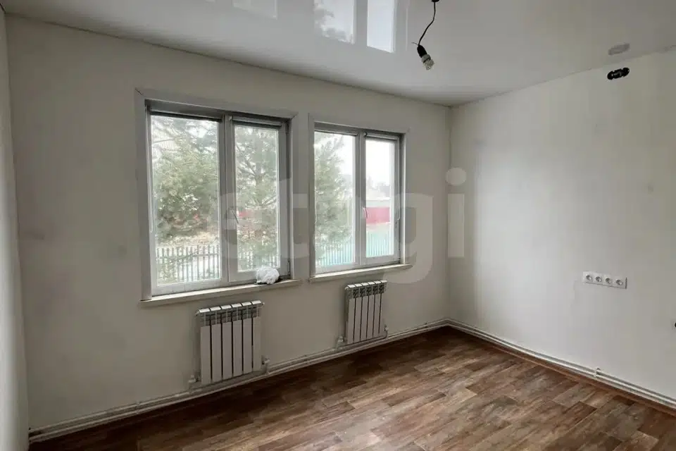 Продаётся 3-комнатная квартира, 72.6 м²