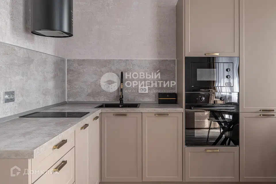 Сдаётся студия, 38 м²