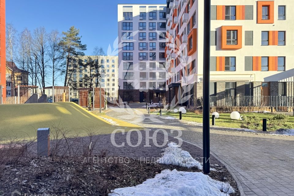 Продаётся 2-комнатная квартира, 66.25 м²
