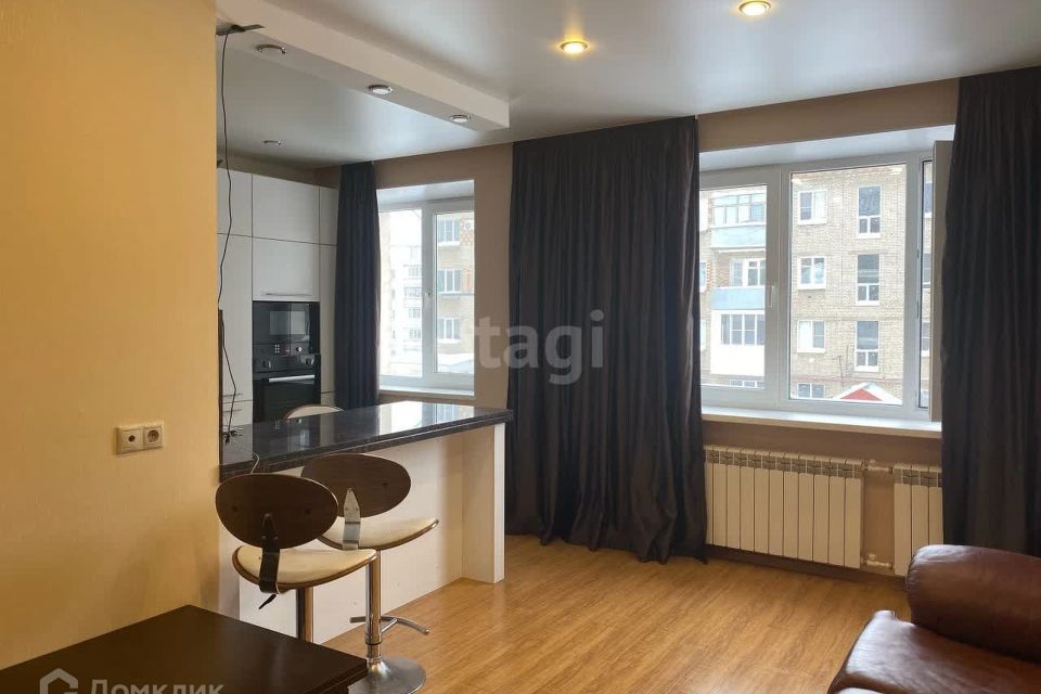 Сдаётся 2-комнатная квартира, 43.2 м²