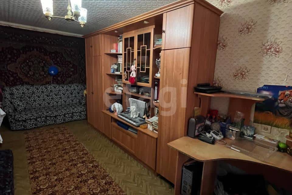 Продаётся 2-комнатная квартира, 42.2 м²