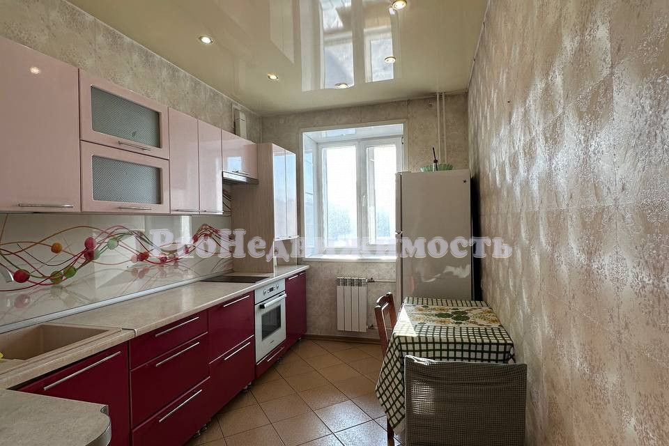 Продаётся 3-комнатная квартира, 68.5 м²
