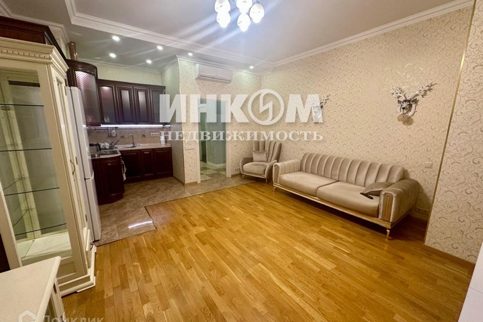 Сдаётся 2-комнатная квартира, 78 м²