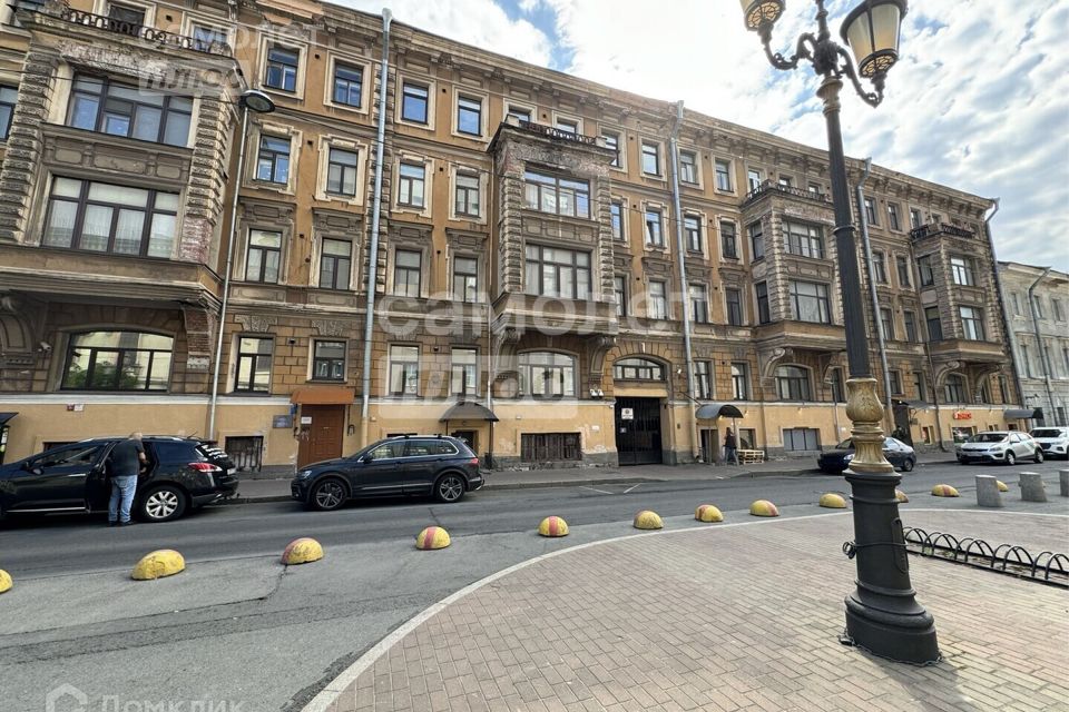 Продаётся комната в 5-комн. квартире, 23 м²