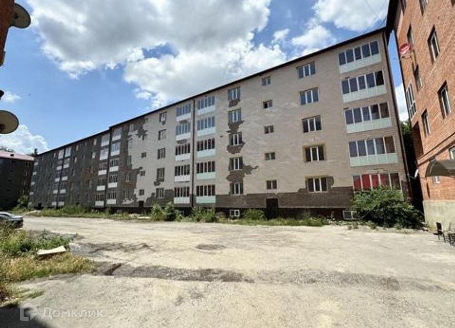 Продаётся 4-комнатная квартира, 120 м²