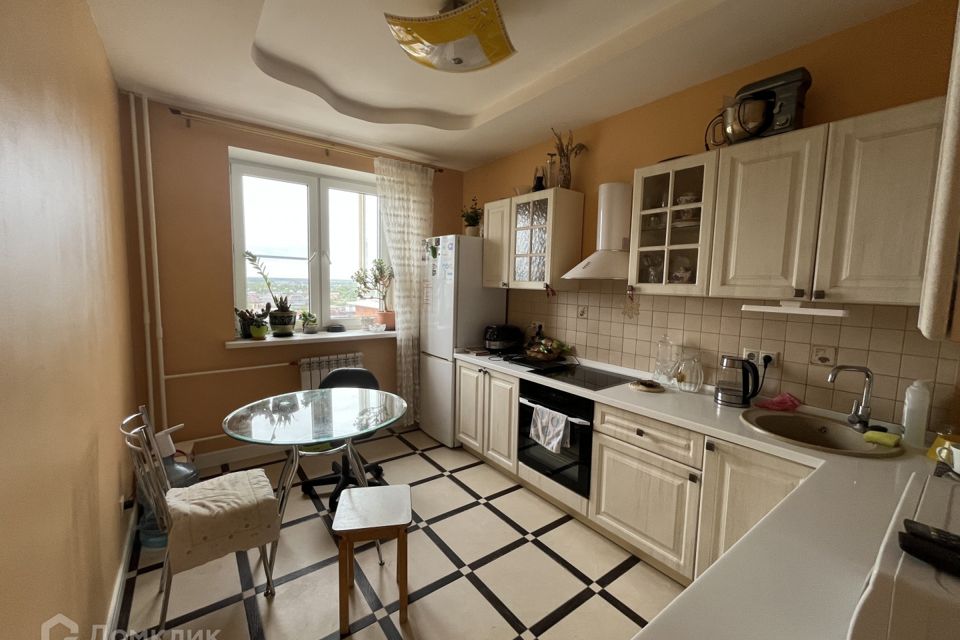 Продаётся 2-комнатная квартира, 55.7 м²